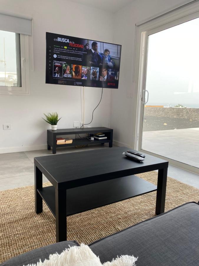 Apartamento Suite Blue Sea Famara Exterior photo